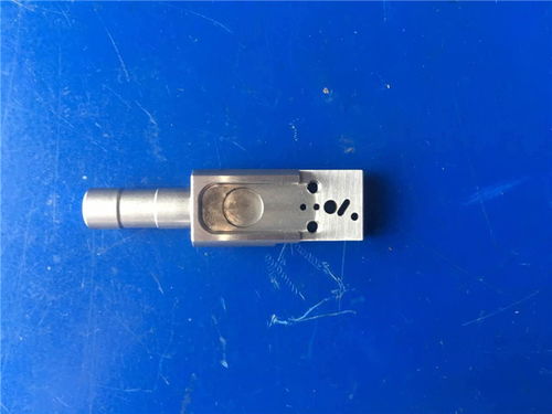 東莞力凡機電科技 專注精密工程塑料零件，驅動汽車配件創新升級