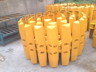 小松履帶板 工程機械領域的關鍵配件與性能剖析